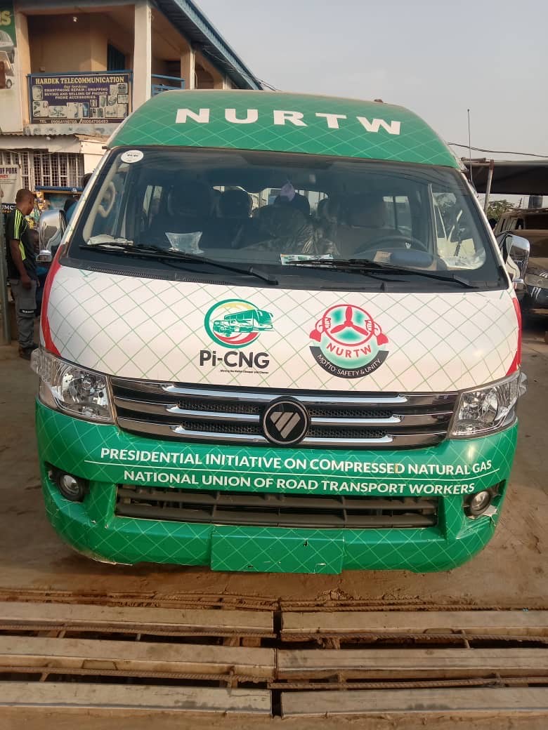 6becc6e6-ad94-467c-8754-8e234f5c61ac